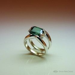 "Rebirth", High Jewelry Ring, Green Topaz, Lost wax technique. Arts and Crafts