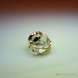 Jewelery creation: Ring "Pensive", Arts and Crafts Jeweler, Mother of Pearl. Lost wax, Direct carving art