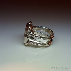 "Opal Landscape", Argentium Ring (Silver 925) and Australian Opal, Craftsman of Art. Floral frame. Lost wax