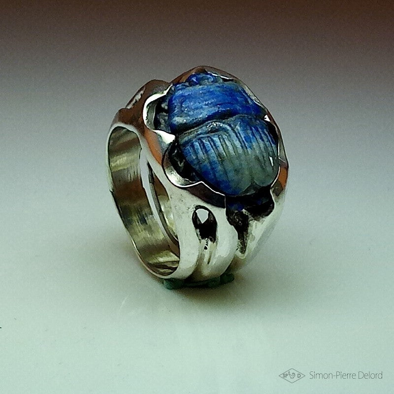 Bague "Scarabée Bleu"