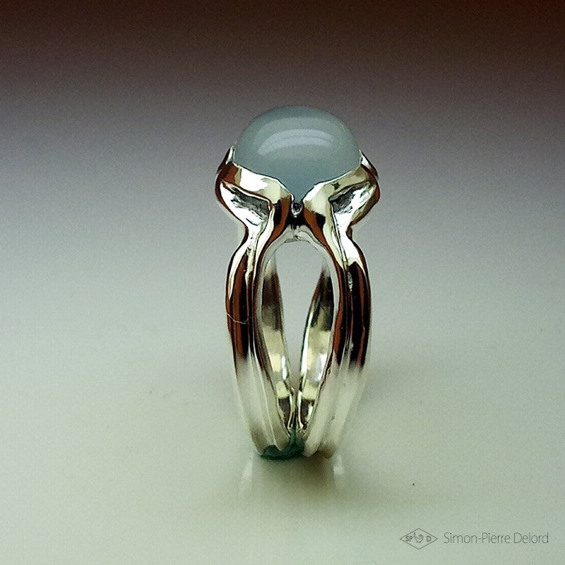 “Moon Pearl” ring