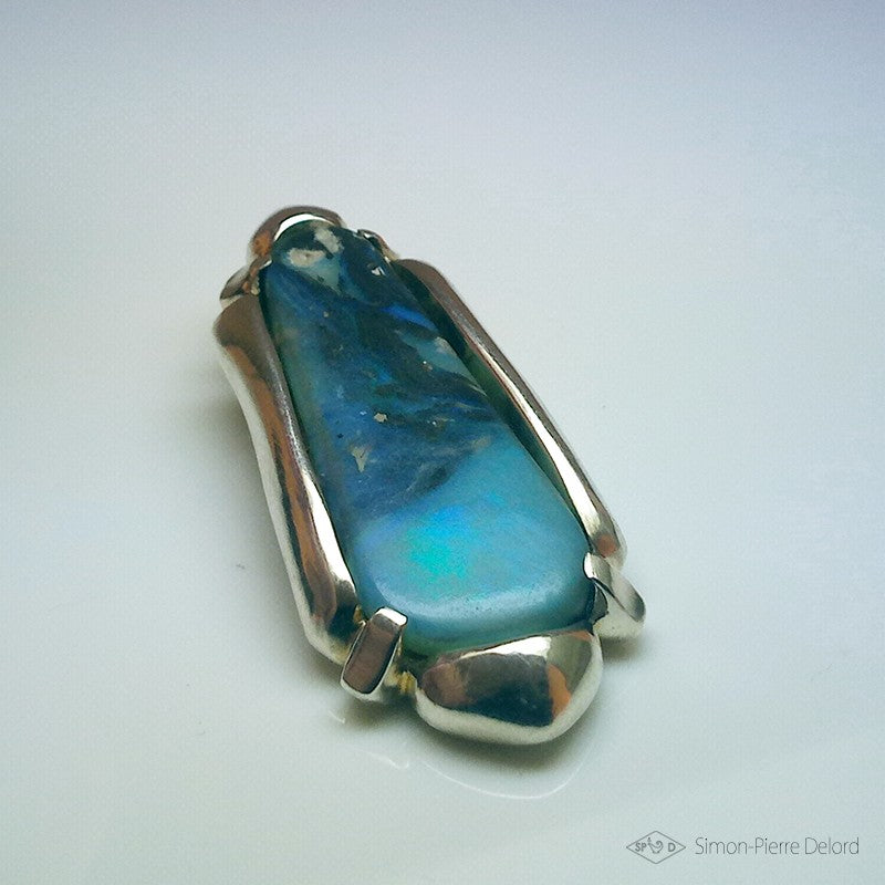 Pendentif "Rivage Opalescent"