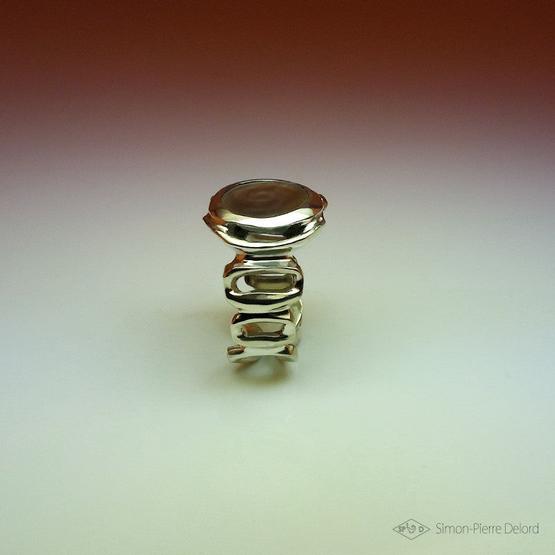 “Pensive” ring