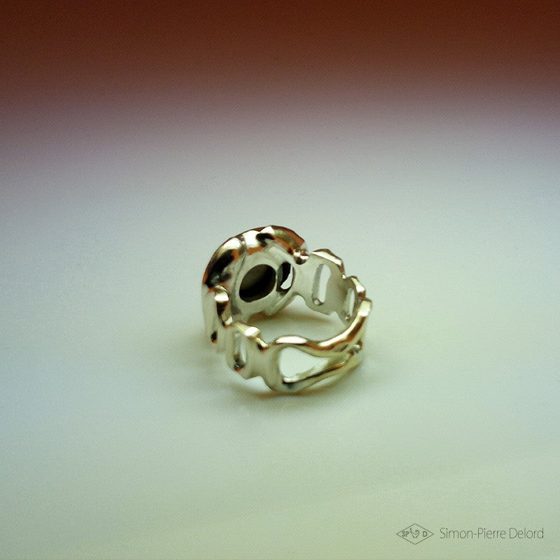 “Pensive” ring