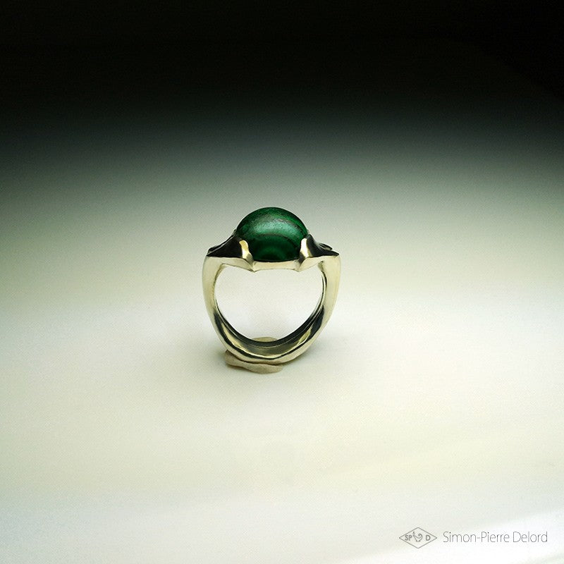 Bague "Planète Verte"