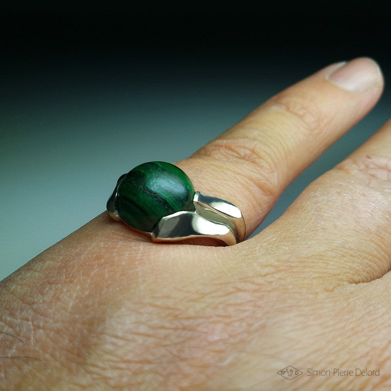 Bague "Planète Verte"