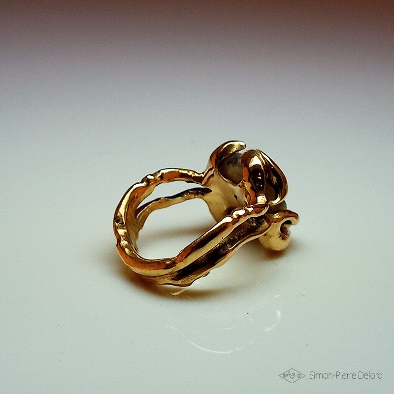 “Flower of Hope” ring