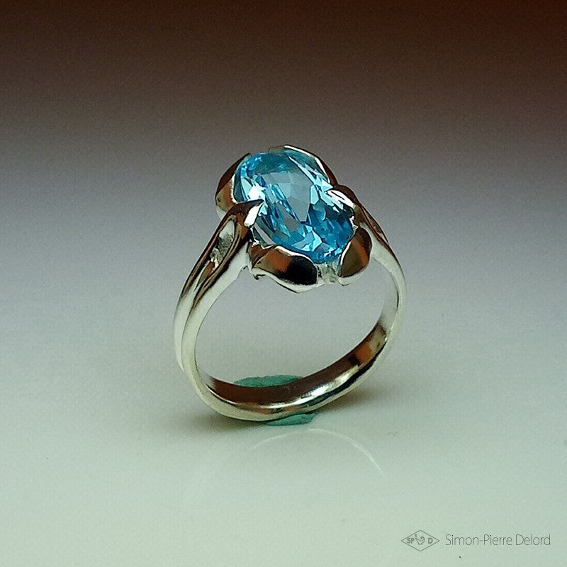 “Sky Flower” Ring