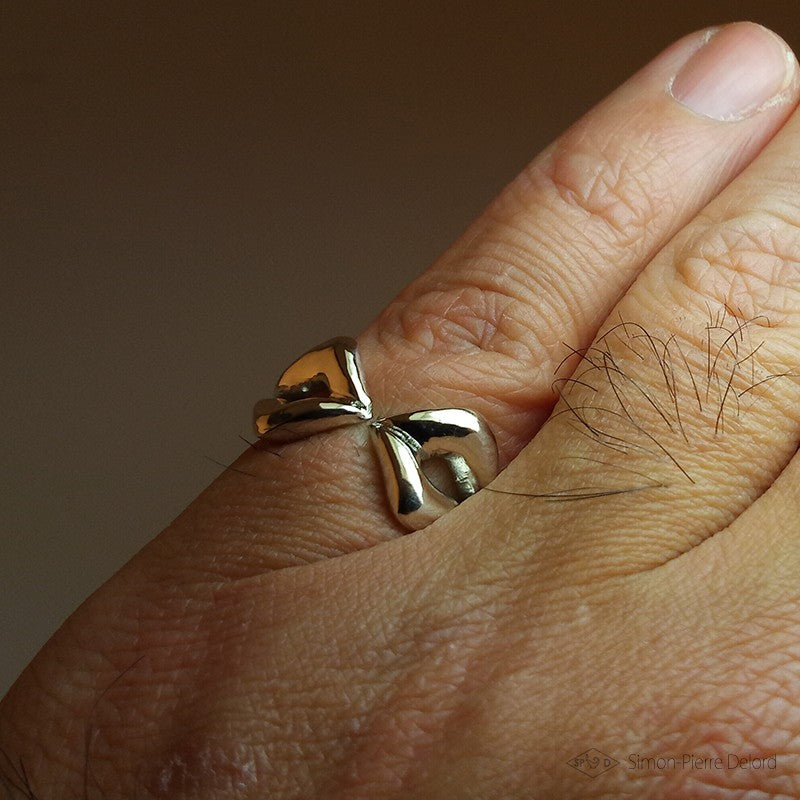 “Plant Dialogue” ring